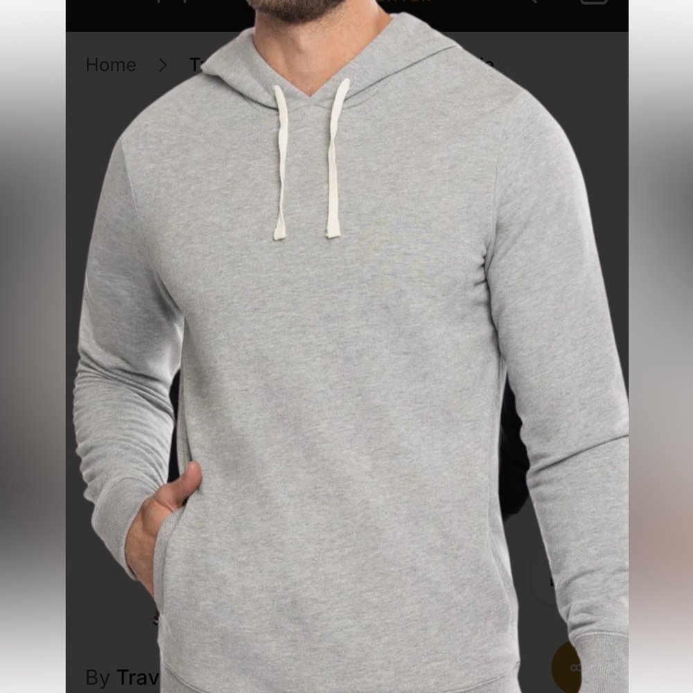 Travis Mathew Men's Gray Hoodie. XL